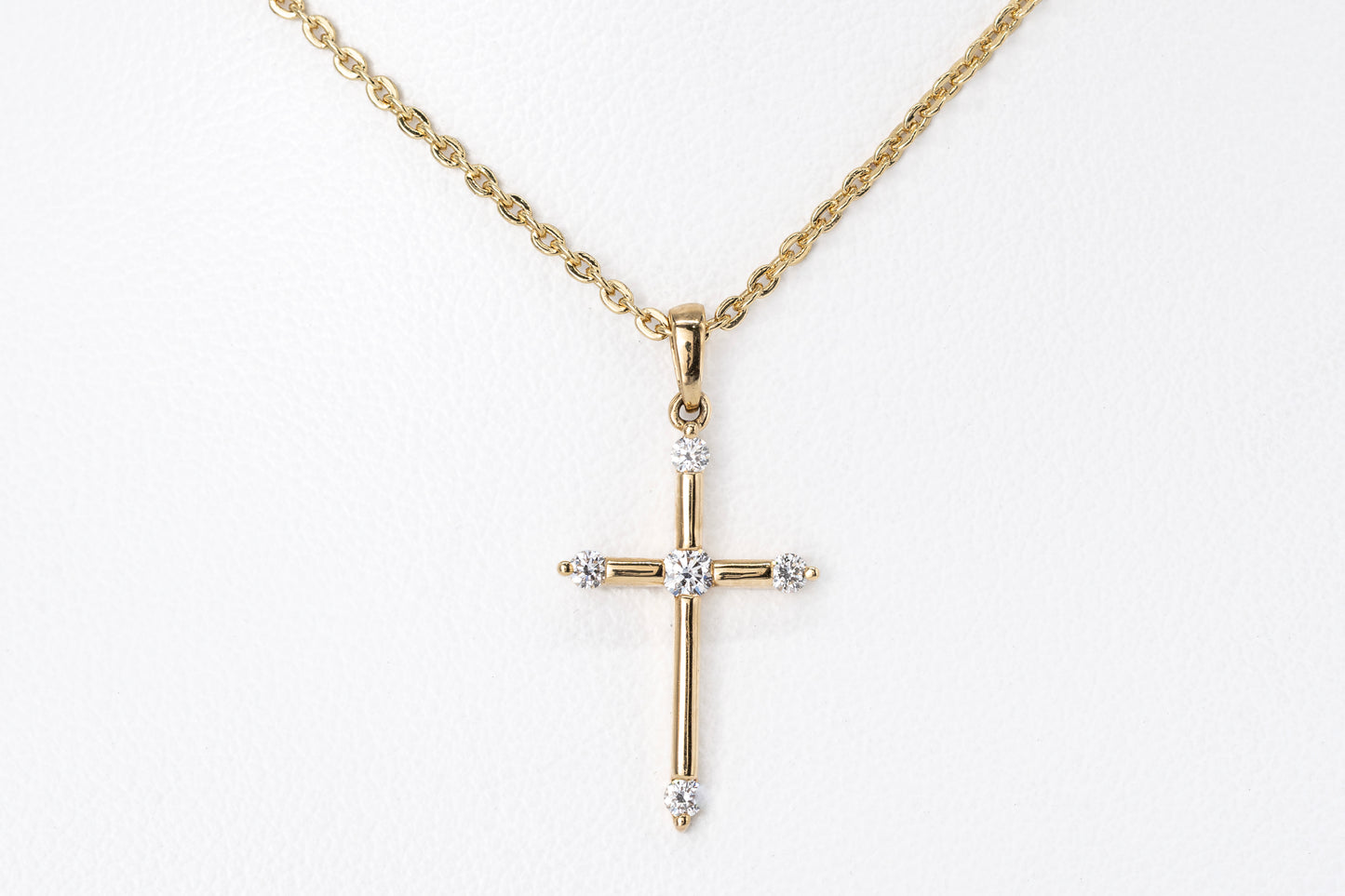 18CT Yellow Gold Diamond Cross Pendant