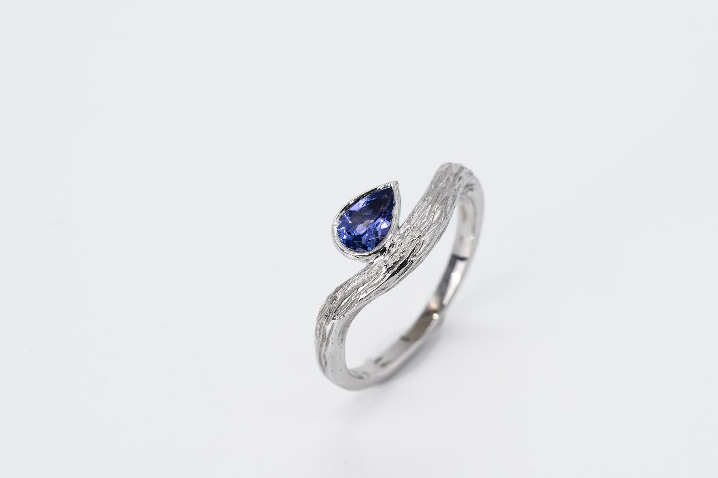CELESTE - 18CT White Gold Tanzanite Ring