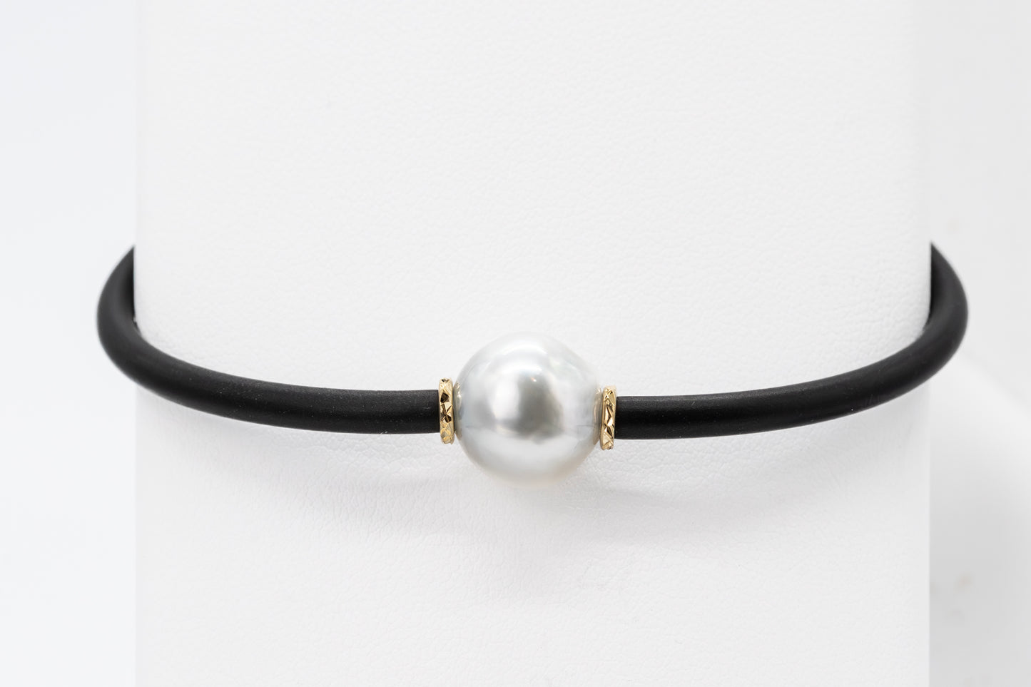 South Sea Pearl, 18CT Yellow Gold - Neoprene Bangle