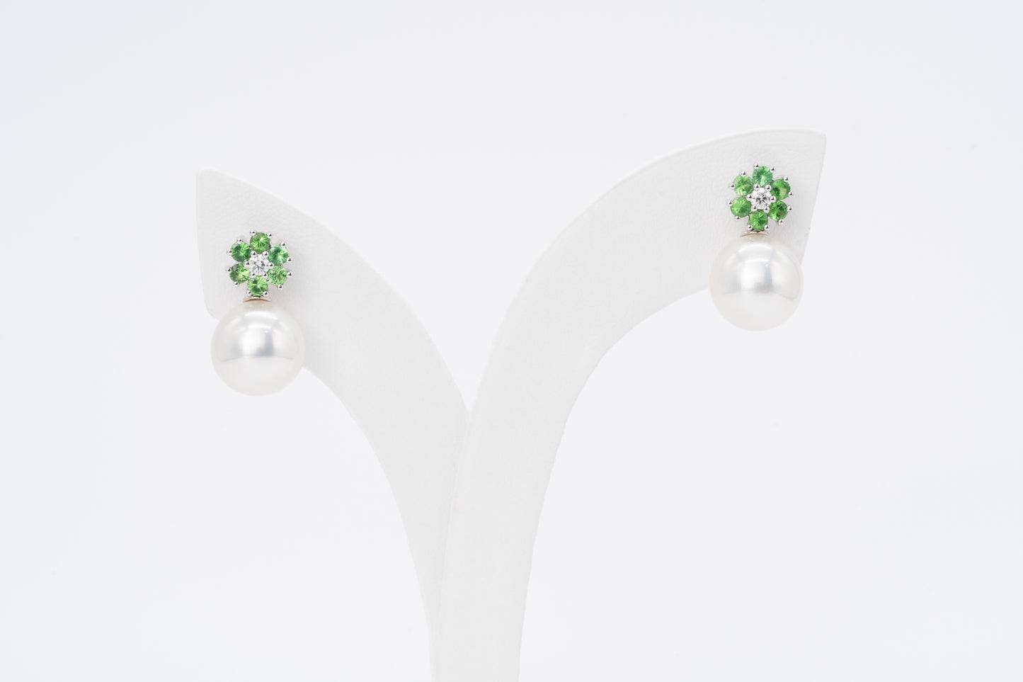 AURRETTE - 18CT White Gold Garnet & Pearl Earrings