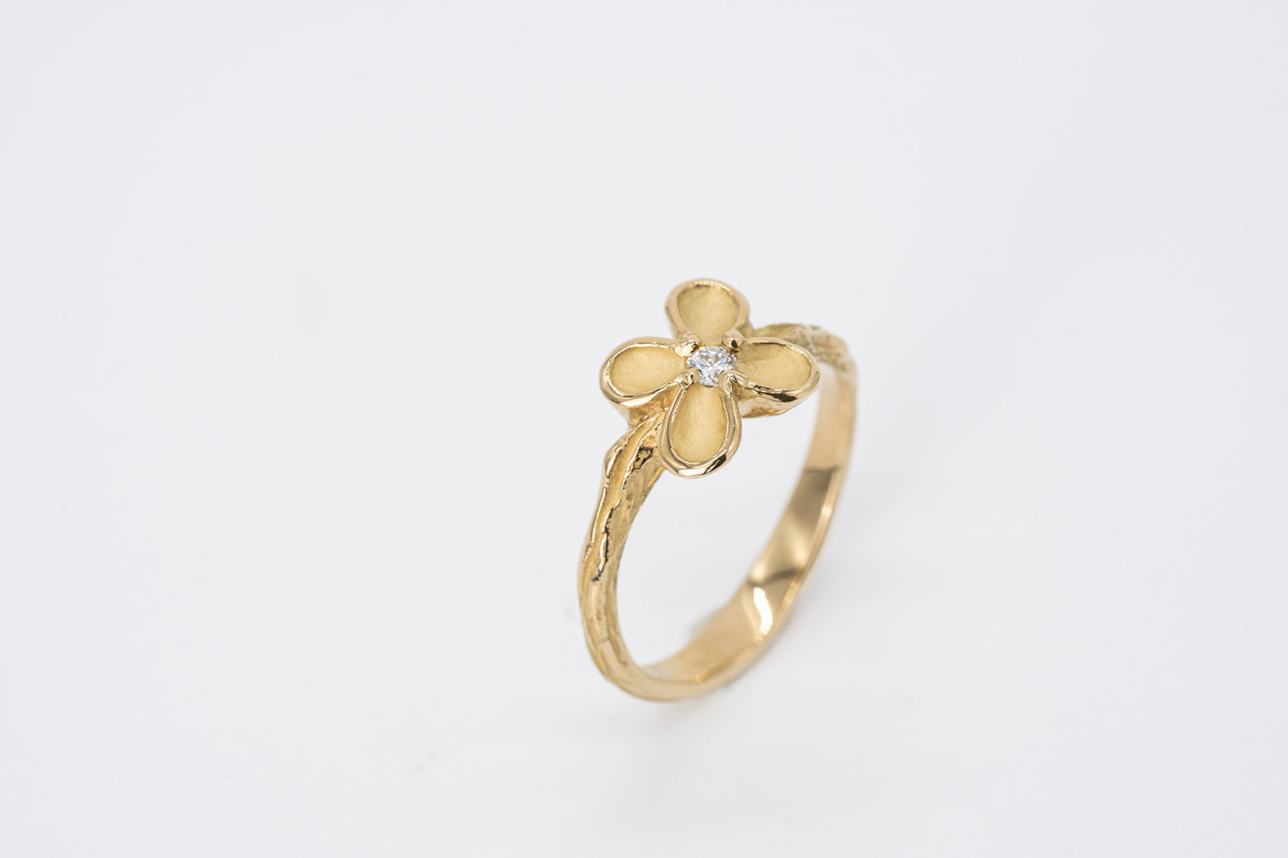 MEADOW - 18CT Yellow Gold Flower Ring