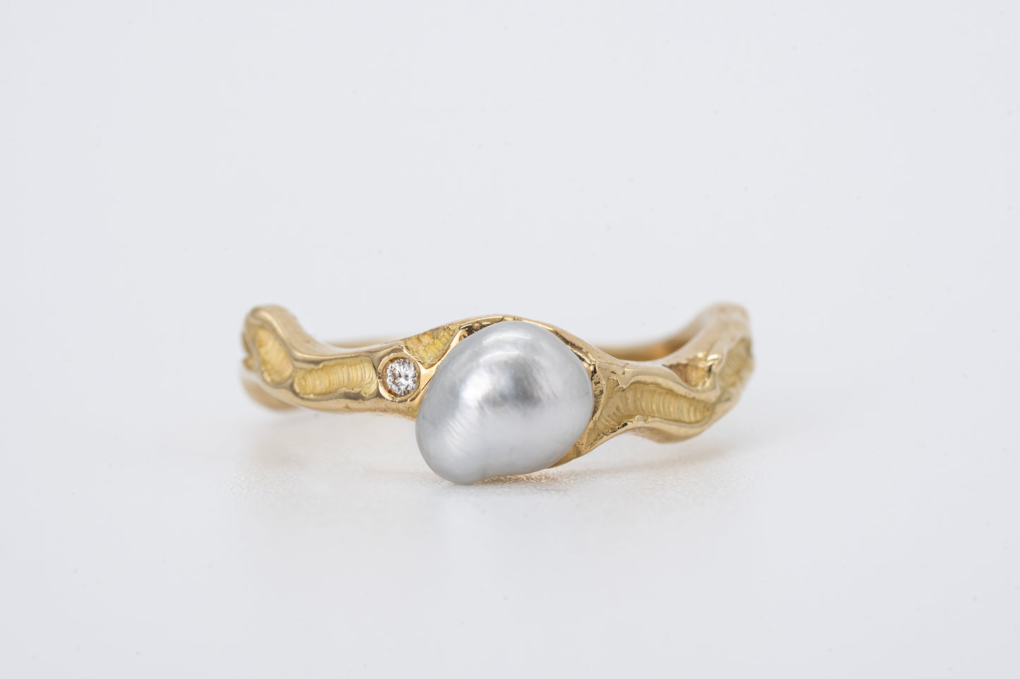 SELENE - 18CT Yellow Gold Pearl & Diamond Ring