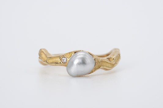 SELENE - 18CT Yellow Gold Pearl & Diamond Ring