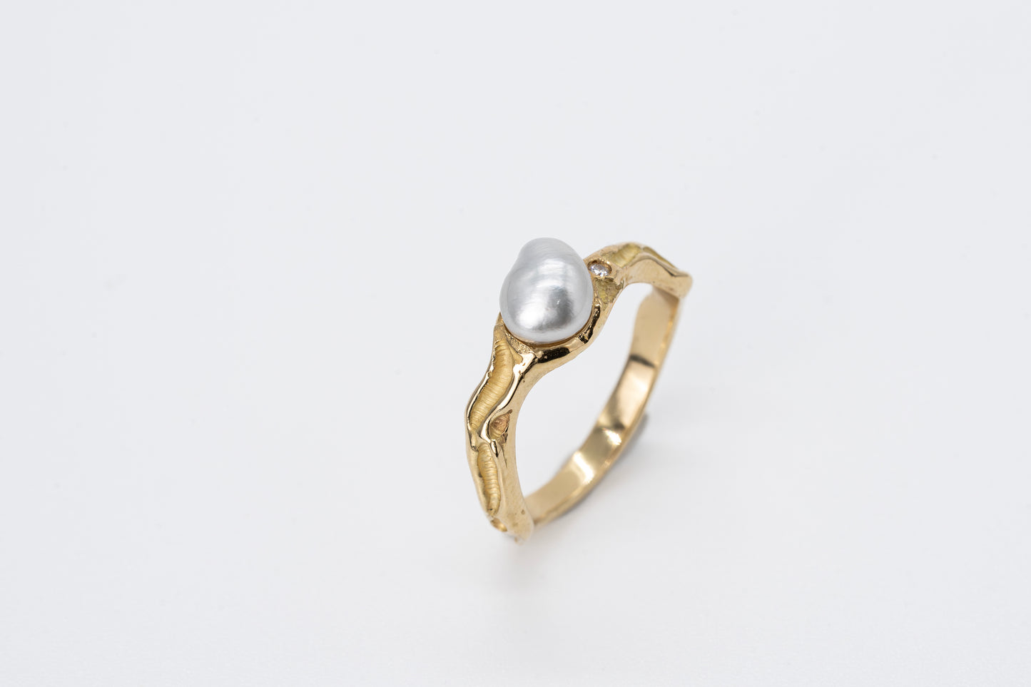 SELENE - 18CT Yellow Gold Pearl & Diamond Ring