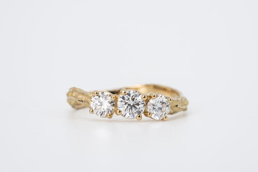 18CT Yellow Gold - Hand Engraved Diamond Set Ring