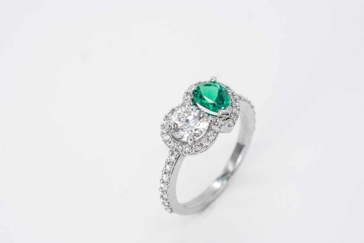 AVENELLE - 18CT White Gold Emerald & Diamond Ring