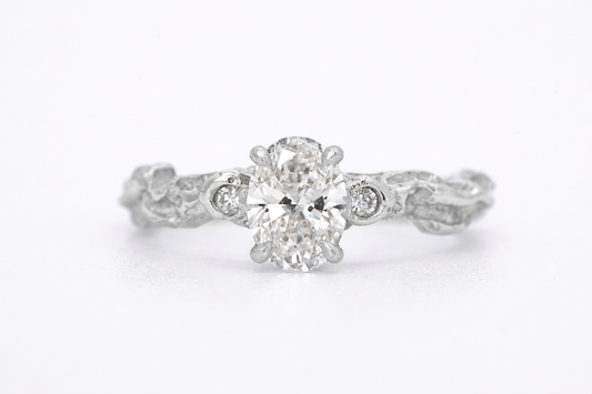 AURIELA - 18CT White Gold Engraved Diamond Ring