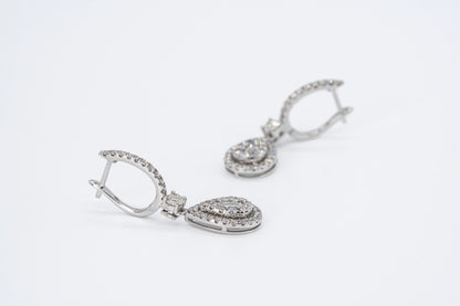 18CT White Gold - Pear Shape Diamond Earrings