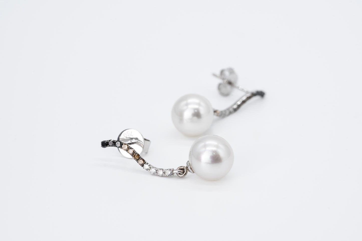 18CT White Gold - Diamond Pearl Drop Earrings