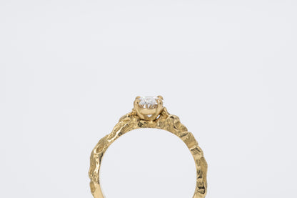 AURIELA - 18CT Yellow Gold Engraved Diamond Ring